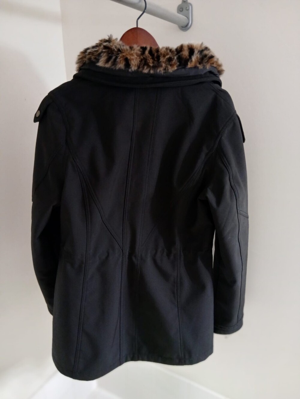 French Connection Leopard Collared Rain/ Fall Jacket Size M - Picture 3 of 7